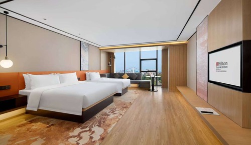 Family Room, Multiple Beds