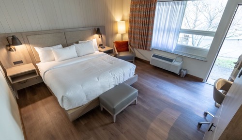 Premier Room, 1 King Bed