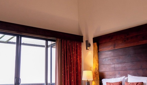Superior Room, Balcony, Mountain View