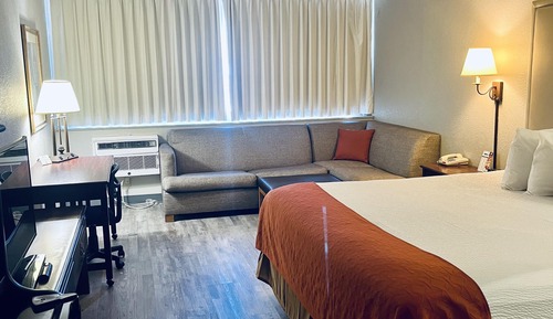 Room, 1 King Bed, Non Smoking