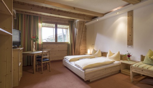 Family Room, 2 Bedrooms (Comfort)