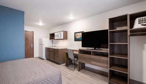 Queen Suite