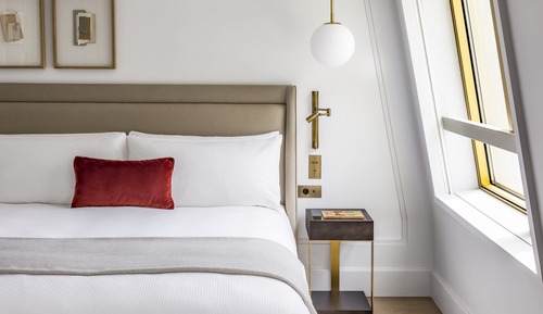Premium Room, 1 King Bed, Balcony (Opera View)