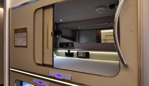 Basic Cabin, 1 King Bed