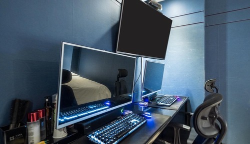 Room (Couple PC Room (No-hard PC Netflix av)