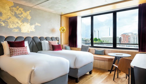 Room, 2 Twin Beds (La Muse City View)