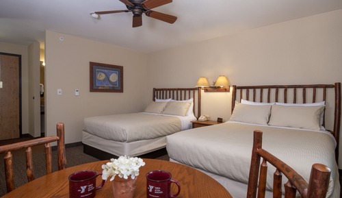 Classic Room, Non Smoking, Refrigerator (Elevator Access)