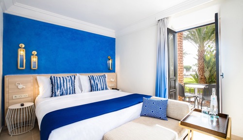 Room, Balcony (Sol Room)