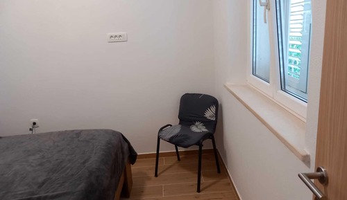 Apartment (Two Bedroom Apartment with Garden)