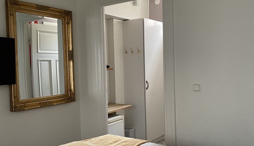 Basic Single Room