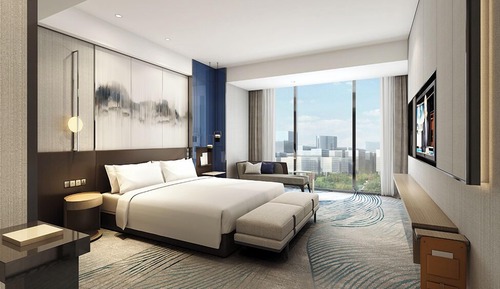 Premium Suite, 1 King Bed, Club Lounge Access, Lake View (Executive, High Floor)