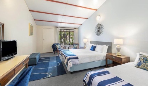 Classic Twin Room