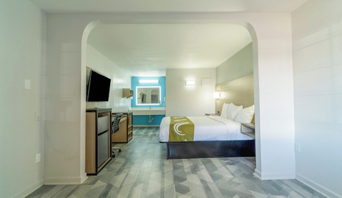 Room, 1 King Bed, Non Smoking