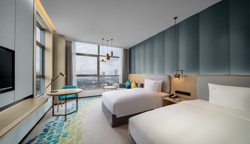 Standard Room, 2 Double Beds, Lake View