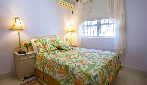 House, 4 Bedrooms, Terrace, Ocean View