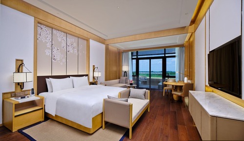 Premium Room, 1 King Bed (Private Hot Spring)