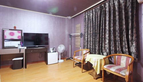 Room (General room)