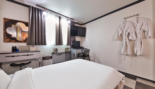 Room (Deluxe Twin (Non-smoking air purifier)