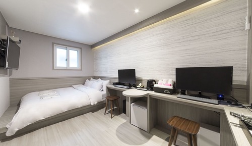 Room (Special Room)