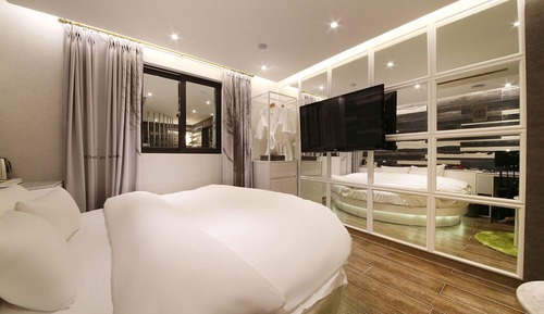 Room (Special Room A)