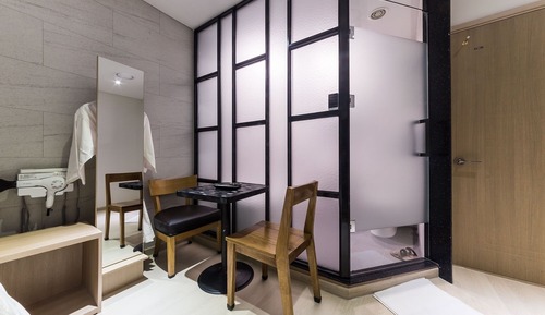 Room (Suite Twin (2 PUBG PCs Free viewing o)