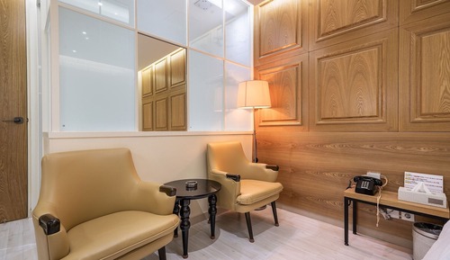 Room (Standard B1)