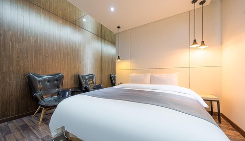Room (Standard A)