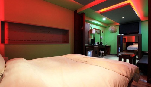 Room (Special Room)