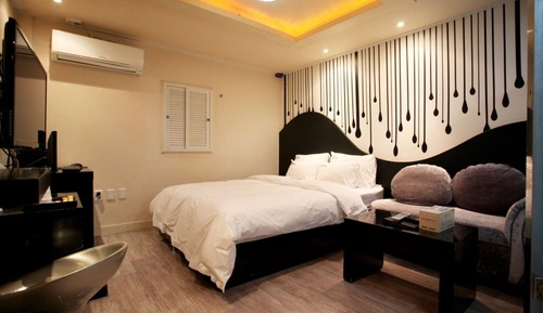 Room (Semi-special rooms (air purifier whir)