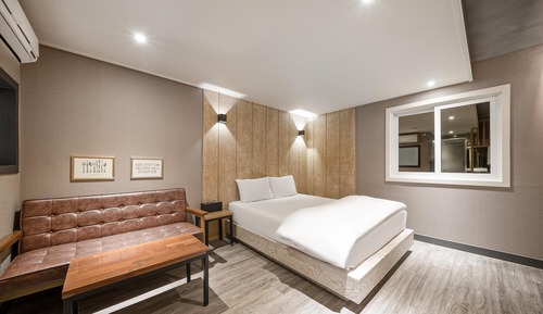 Room (All-Day Stay Premium A (OTT))