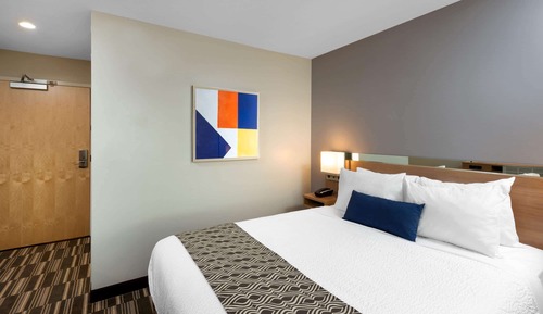 Room, 1 Queen Bed, Non Smoking
