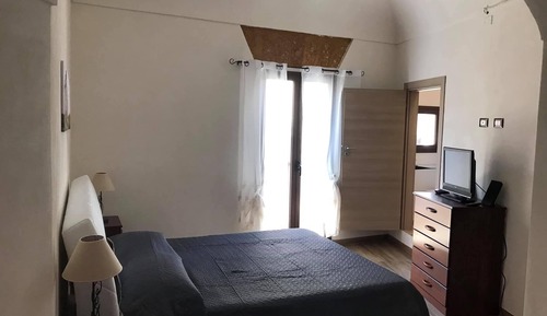 House, 2 Bedrooms, Accessible, Balcony