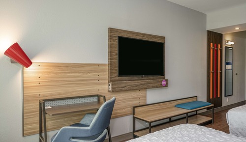 Room, 2 Queen Beds, Accessible (Hearing)
