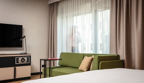 Suite, King bed and sofa (Wisla Suite)