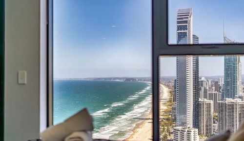 2 Bedroom Ocean View Apartment