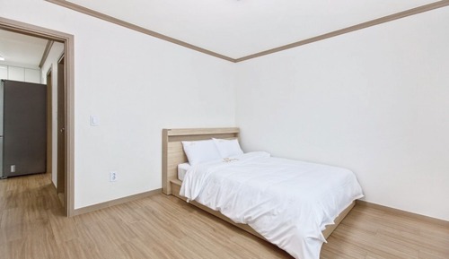 Room (108#)