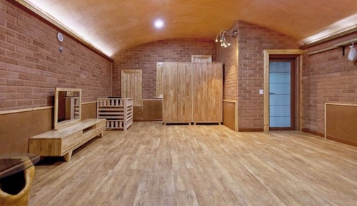 Room (Red-clay room)