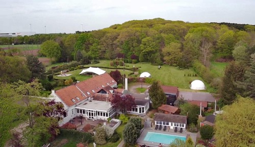 Deluxe Villa