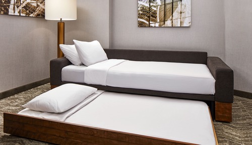 Suite, 2 Queen Beds (Hearing Accessible)