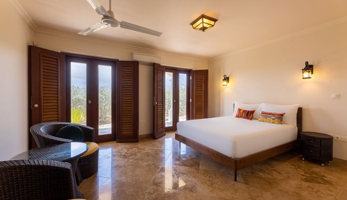 Exclusive Villa