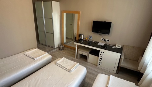 Deluxe Triple Room