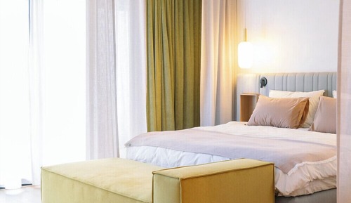Junior Suite (Lake View)