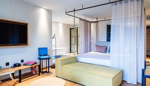 Junior Suite (Nature View)
