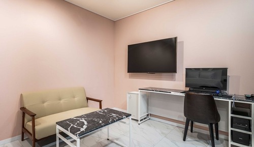 Room (Deluxe Double (OTT Hard Drive-Less PC)