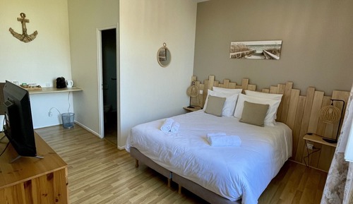Superior Double Room, Garden View