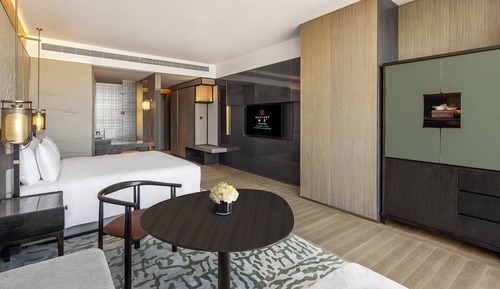 Standard Room, 1 King Bed