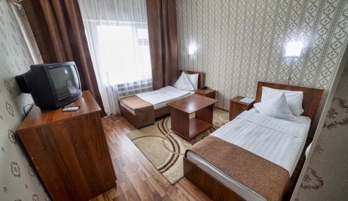 Standard Twin Room