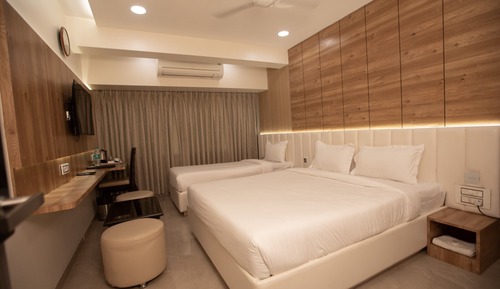 Executive Triple Room