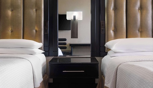 Suite, 2 Double Beds, Non Smoking (Walk-in Shower)