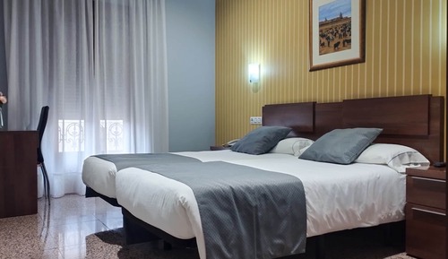 Panoramic Twin Room